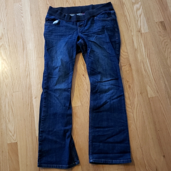 2 maternity Old Navy pants - jeans & black trousers - Picture 2 of 12